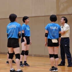 部活動 女子バレーボール部 明成高校