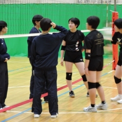 部活動 女子バレーボール部 明成高校